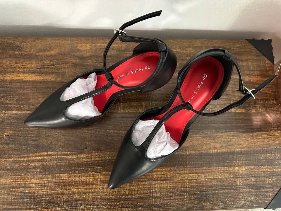 Black Pointed Toe Heels - T-Strap Stiletto Pumps - Size 6 - NEW - photo 3