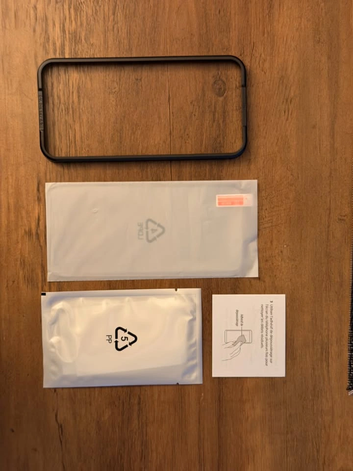 Insignia Glass Screen Protector - iPhone 14 Pro Max - 1 Left - photo 2