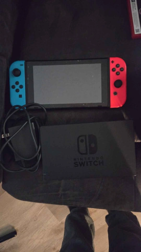 Nintendo Switch and accessories - photo 4