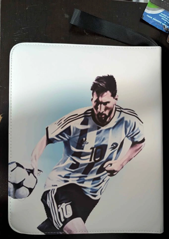 Messi 720-Pocket Football / Trading Card Binder – Like New - photo 2