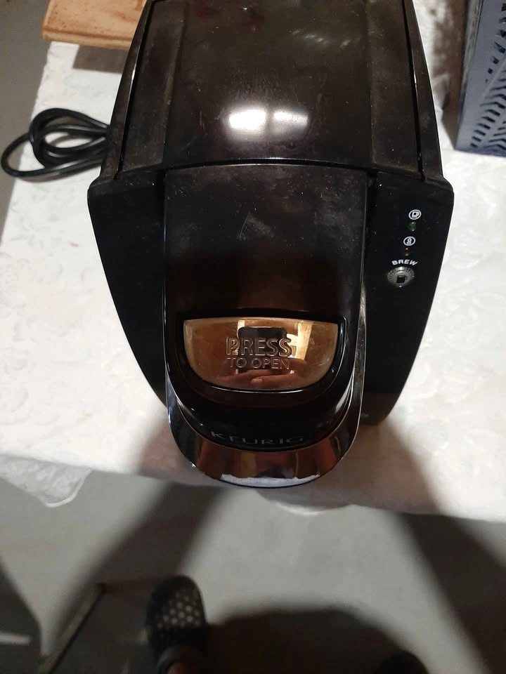 Keurig K15 Single-Serve Coffee Maker - photo 2