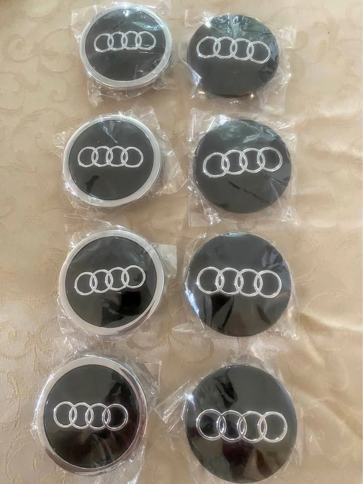 Audi logo center caps