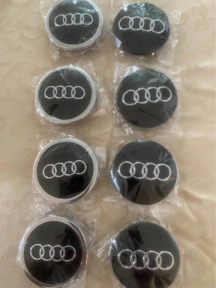 Audi logo center caps - photo 4