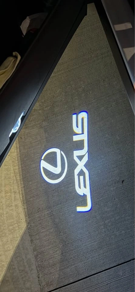 Lexus project logo door lights - photo 2