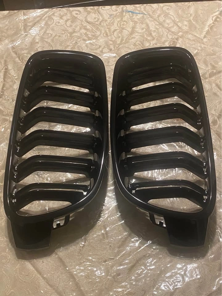 BMW grill glossy black - photo 3