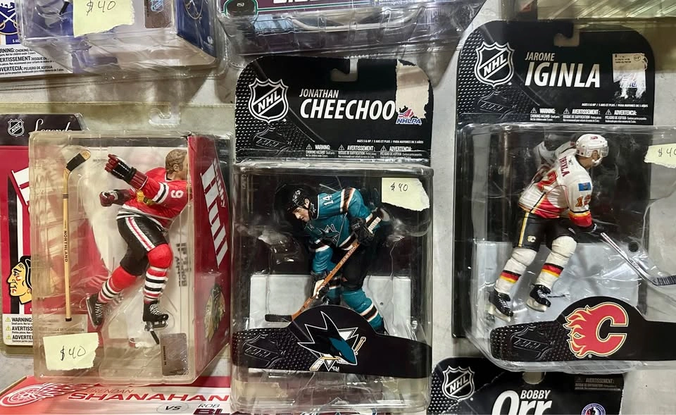 McFarlane NHL SportsPicks Hockey Action Figure Collection - photo 4