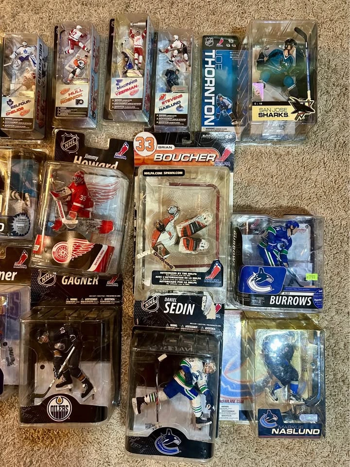 McFarlane NHL SportsPicks Action figures - photo 4