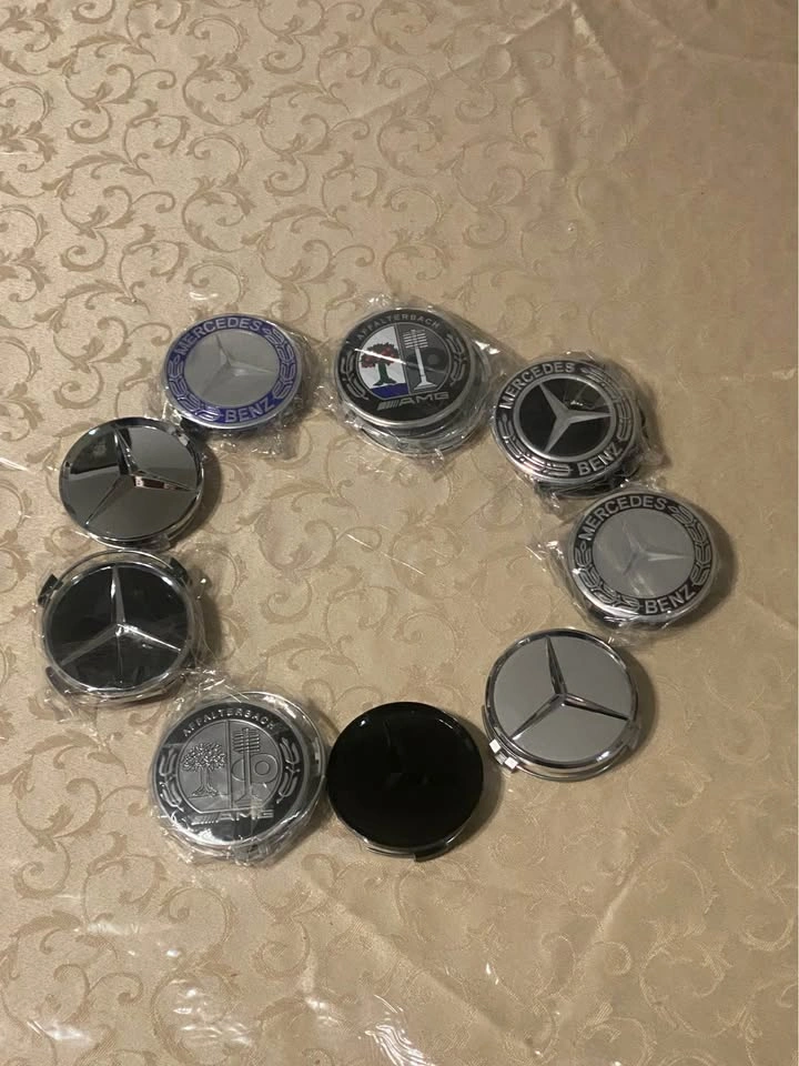 Mercedes center caps logo - photo 2