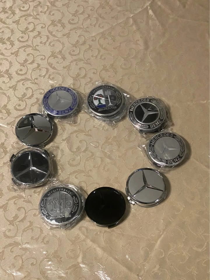 Mercedes center caps logo - photo 4
