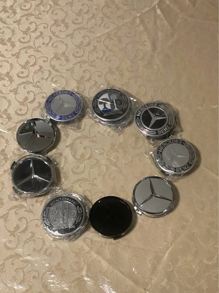 Mercedes center caps logo - photo 5