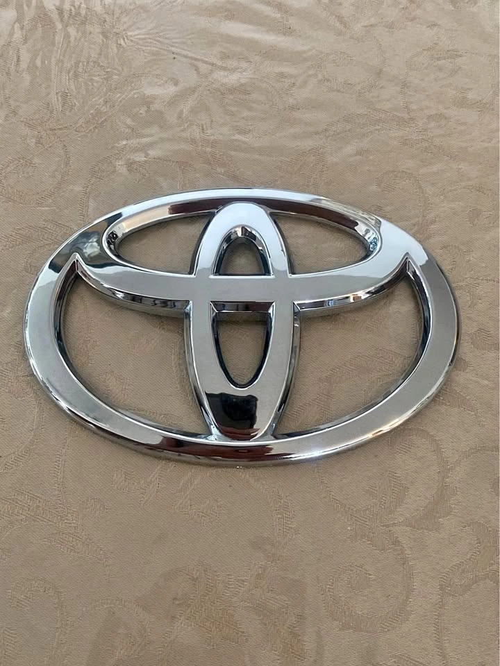 Toyota emblem logo