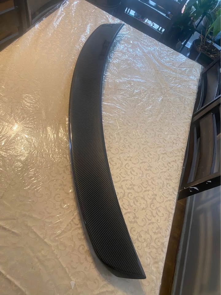 Chrysler 300 rear spoiler wing - photo 5