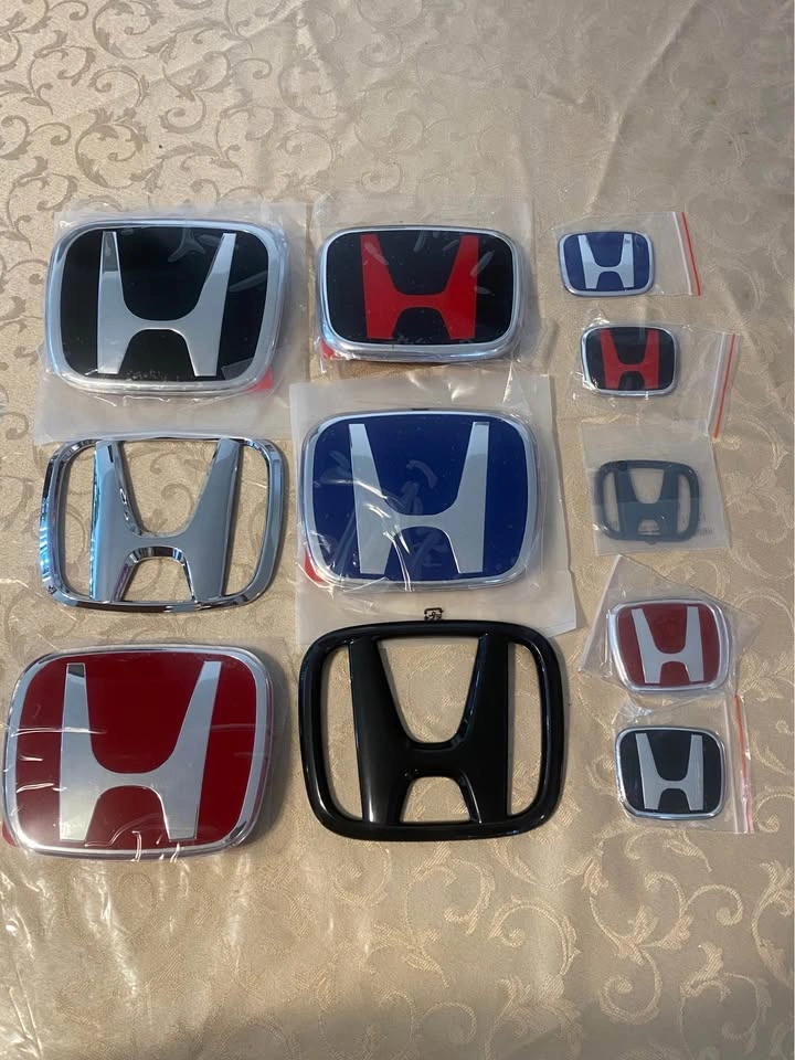 Honda logo emblem - photo 2