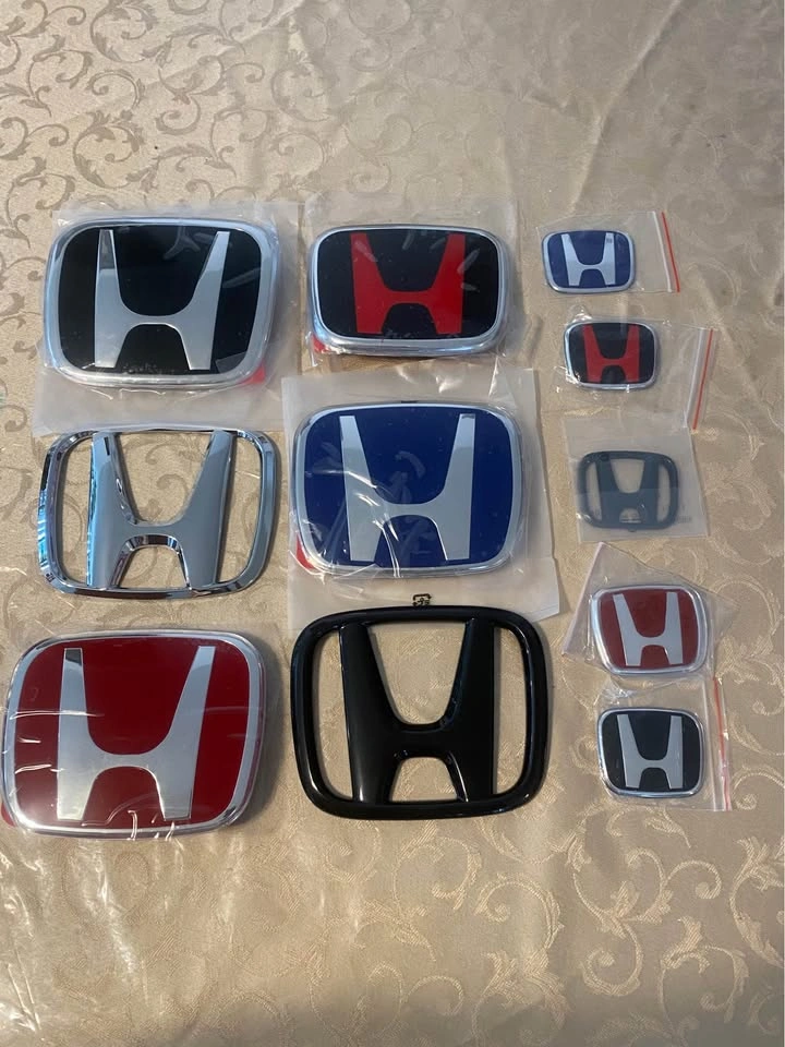 Honda logo emblem - photo 3