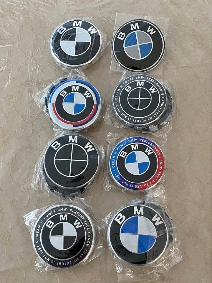 BMW logo center caps