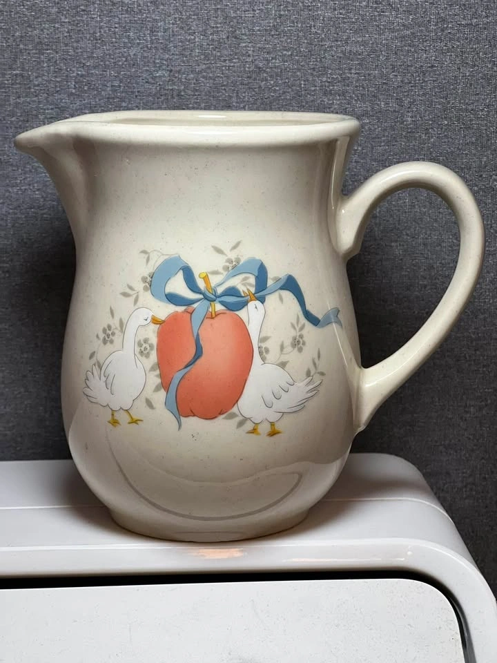 Vintage International China "Marmalade" Goose Pitcher