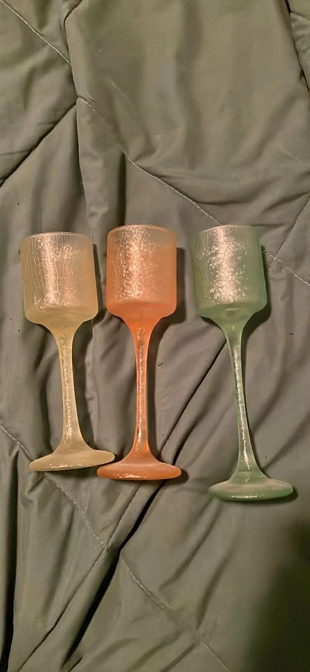 Set of 3 Vintage Frosted Glass Candle Holders