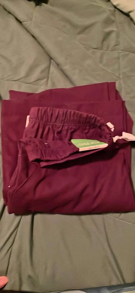 FIGS Scrub Pants