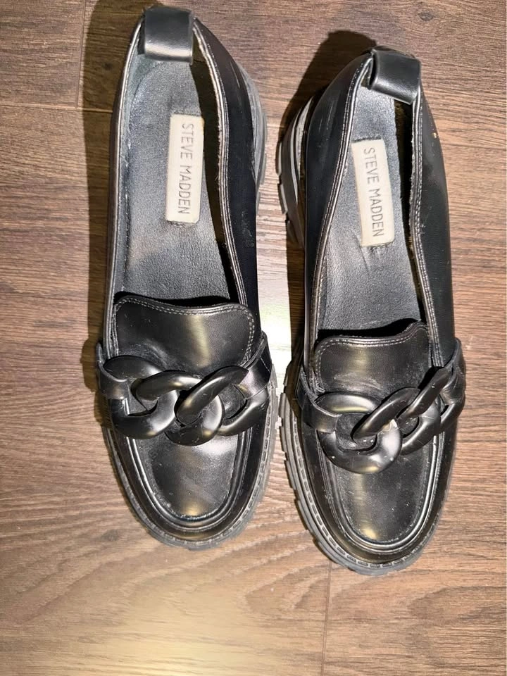 Steve Madden loafers 39