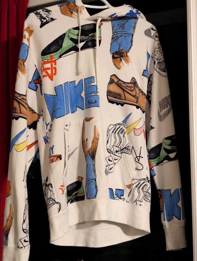 Small Nike Graphic Hoodie