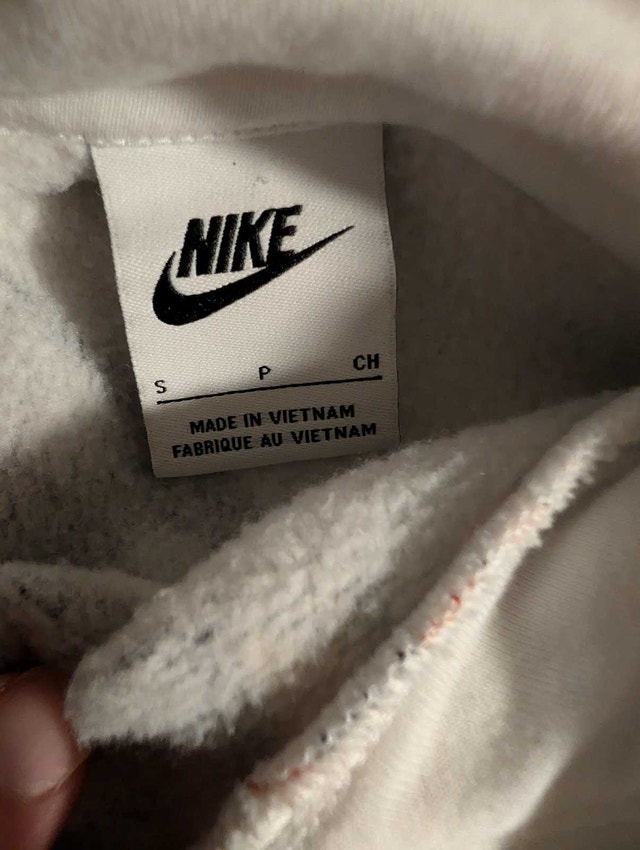 Small Nike Graphic Hoodie - photo 5
