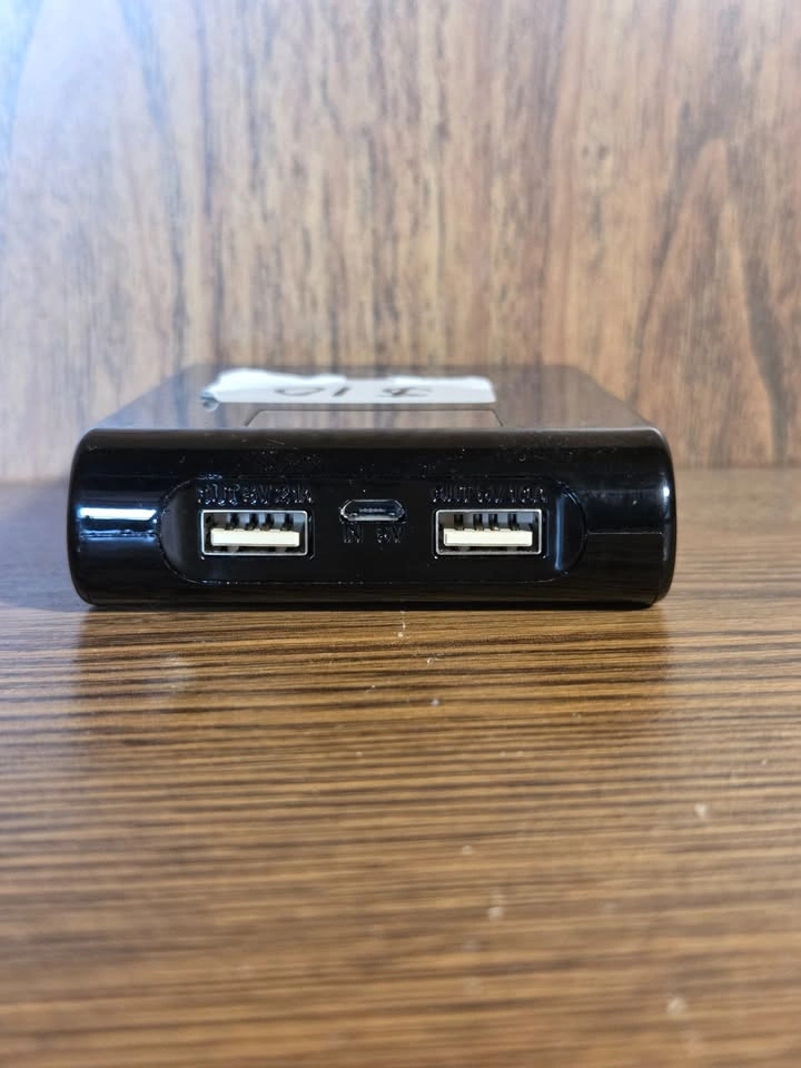 Portable Power Bank with Flashlight - photo 3