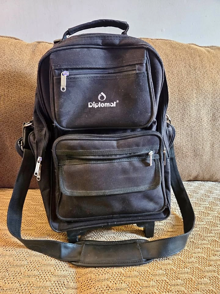 Diplomat Wheeled Travel Bag/Backpack