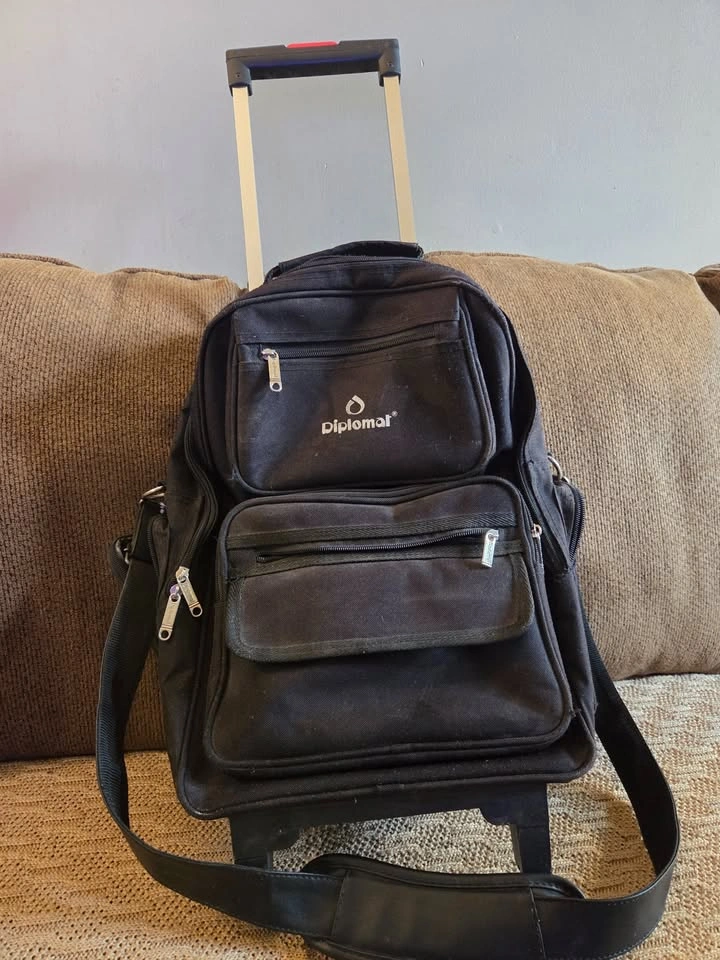 Diplomat Wheeled Travel Bag/Backpack - photo 2