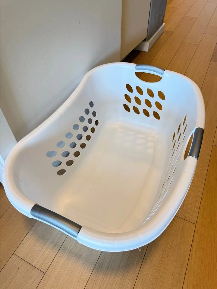 Laundry Basket - photo 2