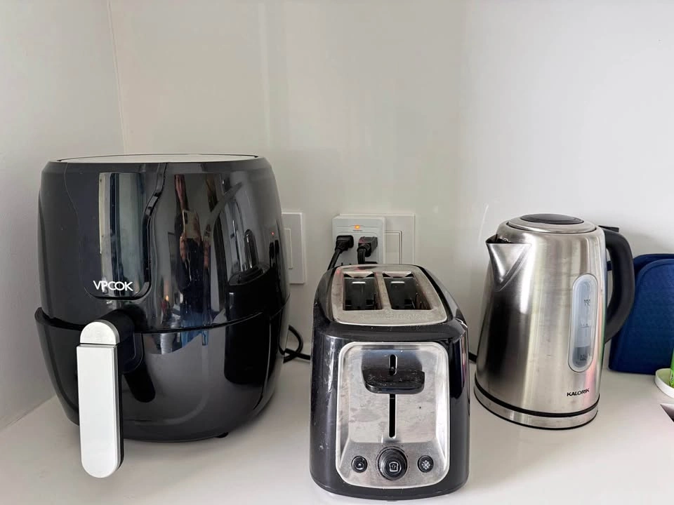 Air Fryer/Toaster/Kettle