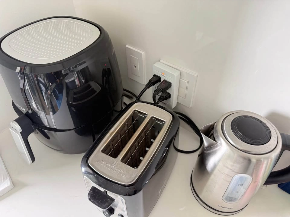 Air Fryer/Toaster/Kettle - photo 5