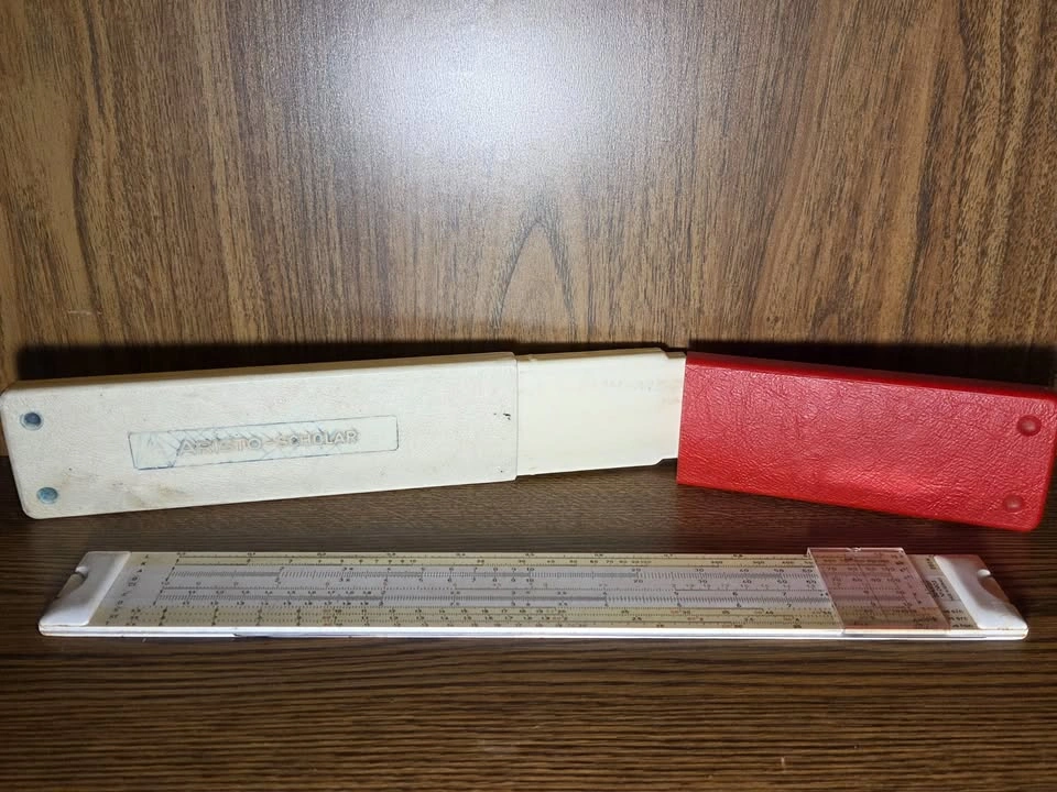 Vintage Slide Rule Calculators - photo 5