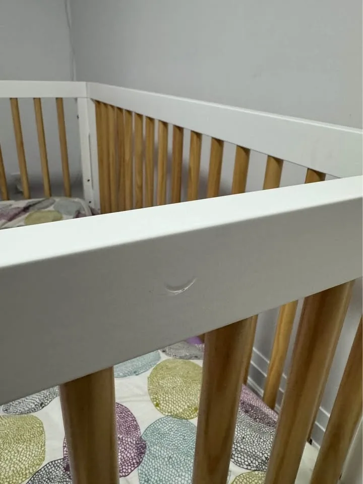 Visby 3 in 1 convertible crib with bed guard - photo 4