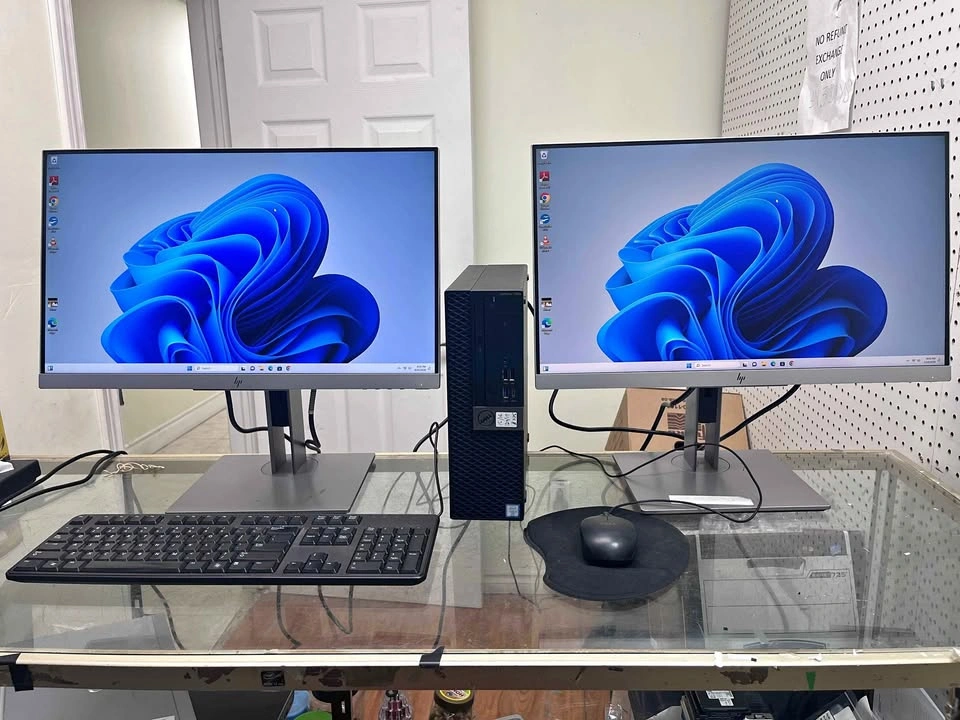 Gaming PC with 2 Monitors, 16GB RAM, 120GB SSD, 1TB HDD