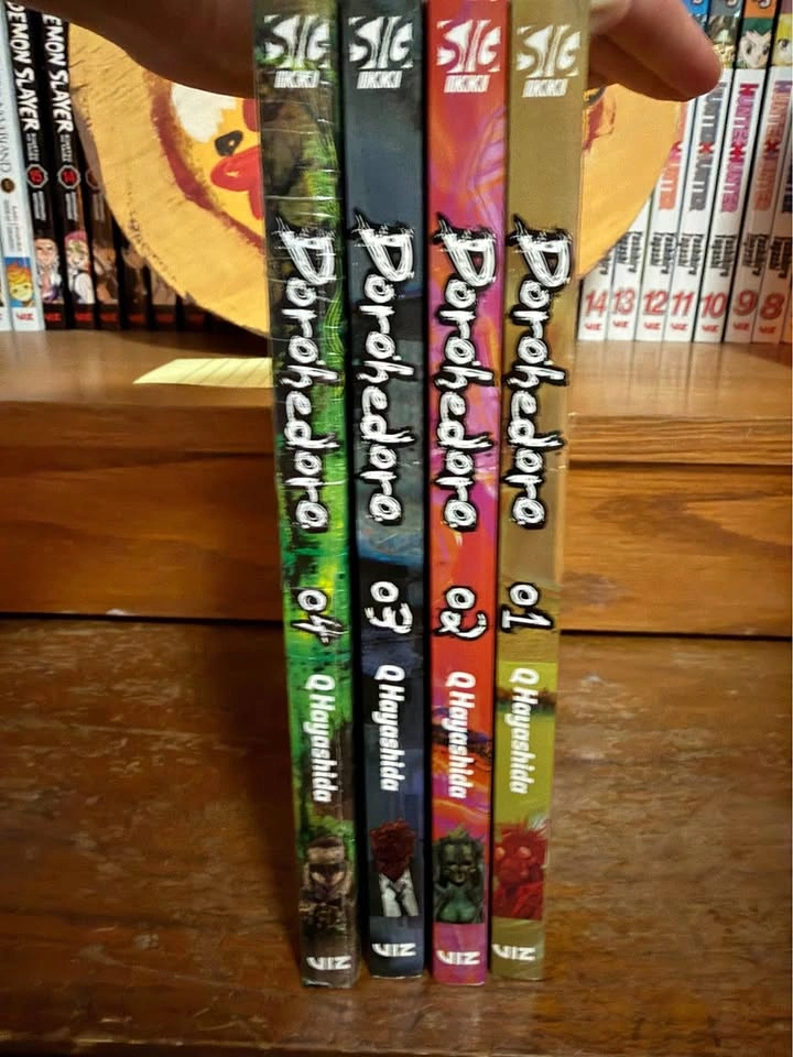 First 4 volumes of Dorohedoro