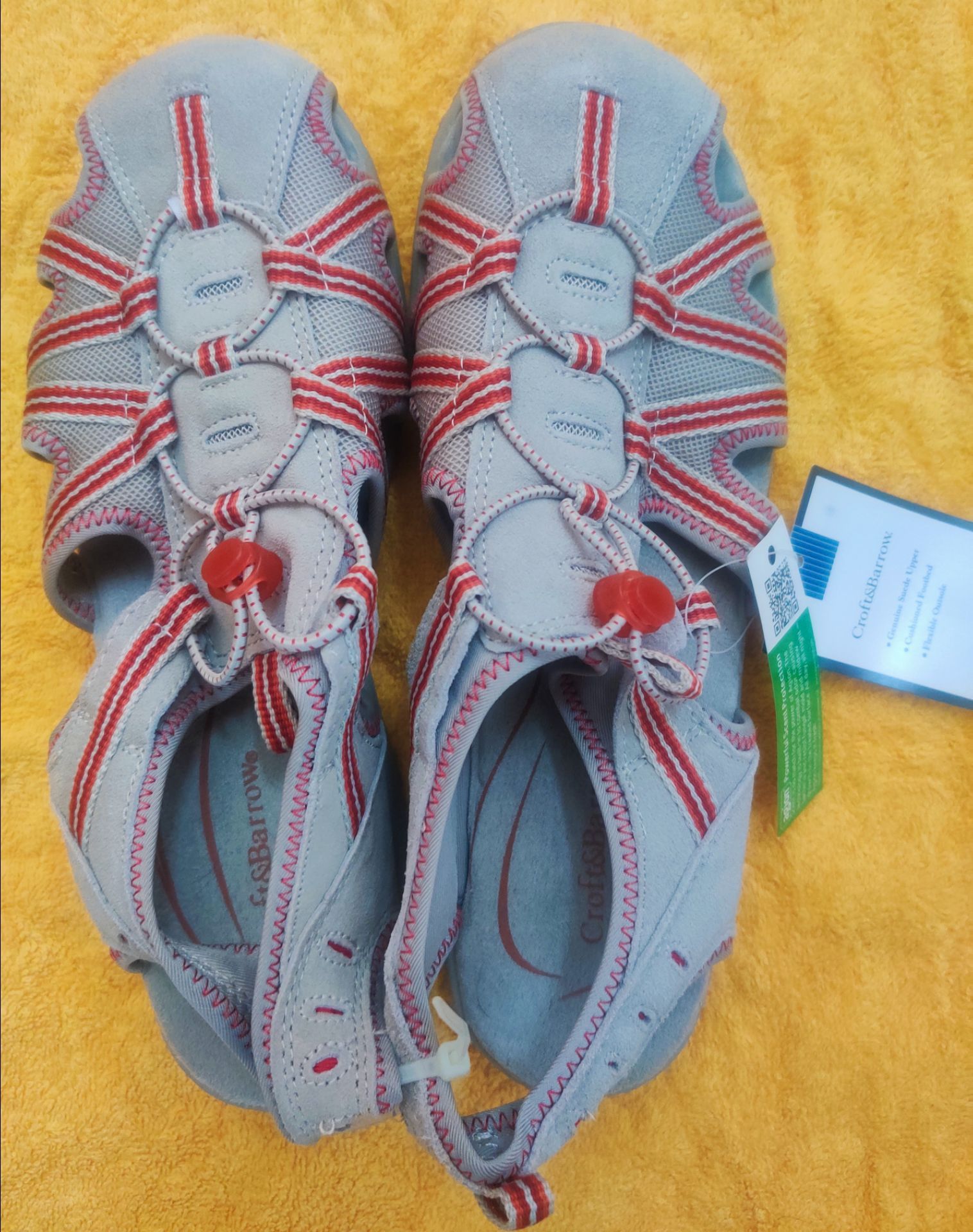 NEW Croft & Barrow Water Sandals New with Tags