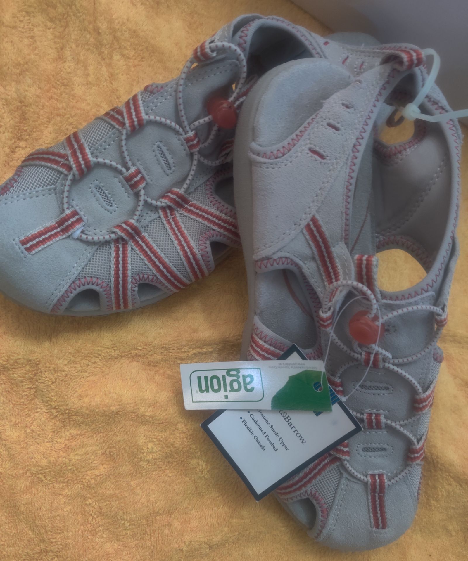 NEW Croft & Barrow Water Sandals New with Tags - photo 3