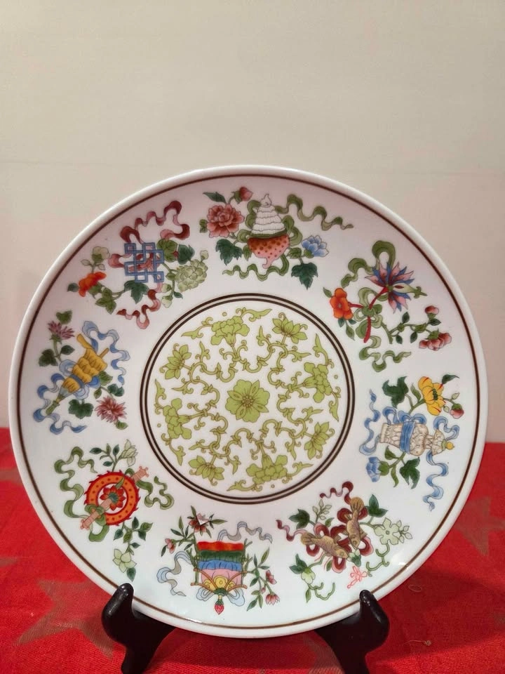 Vintage Chinoiserie Flower Basket Porcelain Painted Plate, 9.25” - photo 4