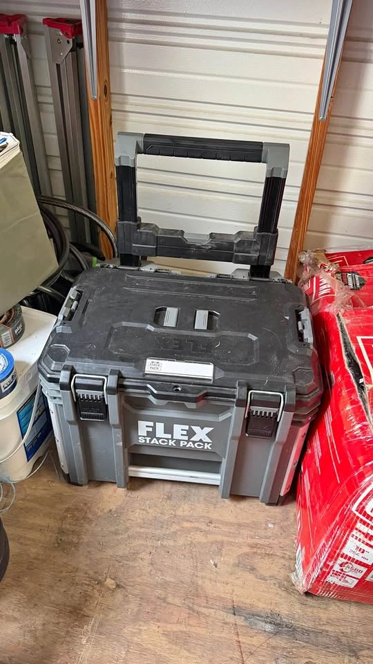 Rolling Tool Box 22in Flex Tools