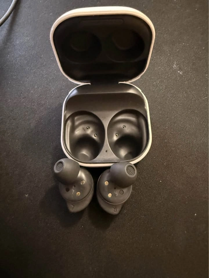 Samsung Galaxy Buds FE - photo 3