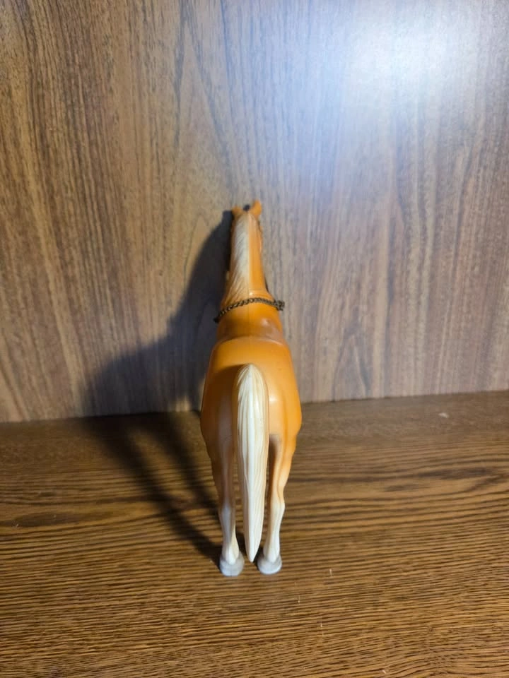 Vintage Breyer Western Horse - Palomino with Original Chain Rein - photo 5