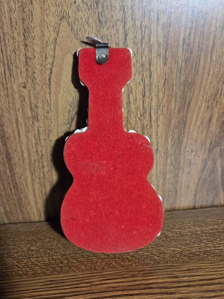 Guitar Shaped Thermometer Decorated with Shells - photo 2
