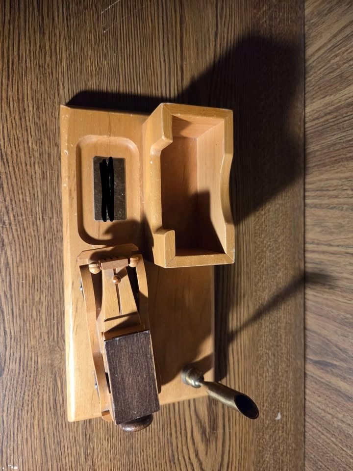 Wooden Card and Pen Holder with Wooden Car - photo 5