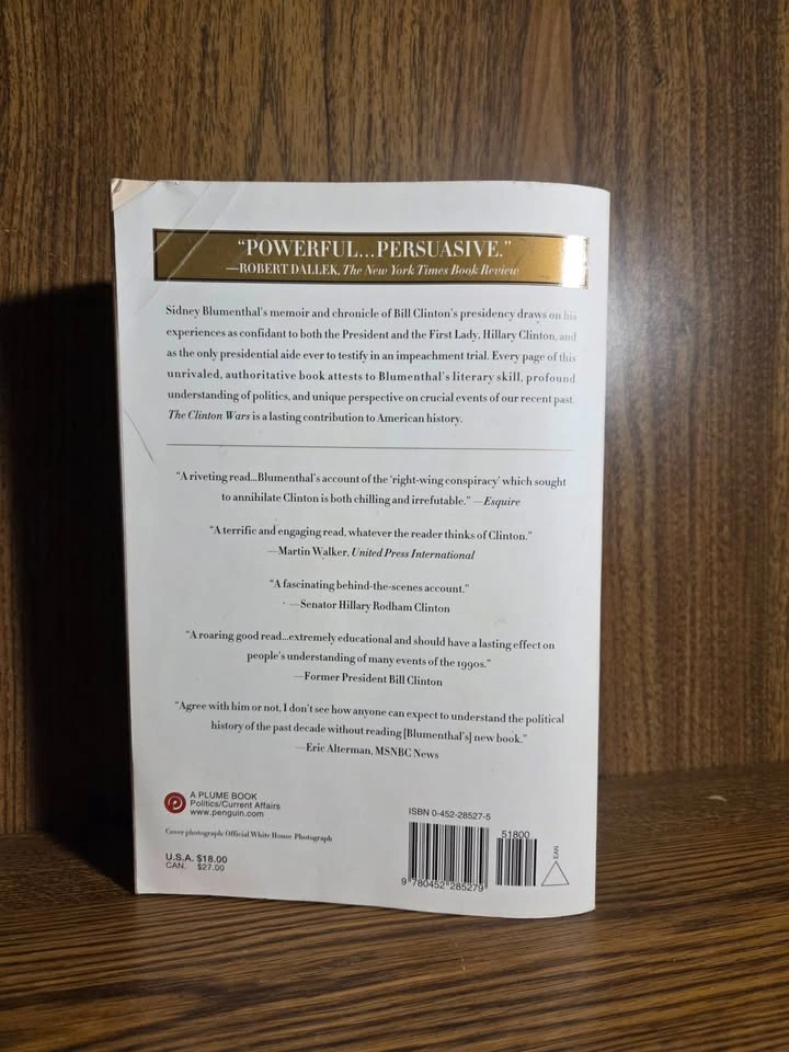 The Clinton Wars Softback Book - photo 2