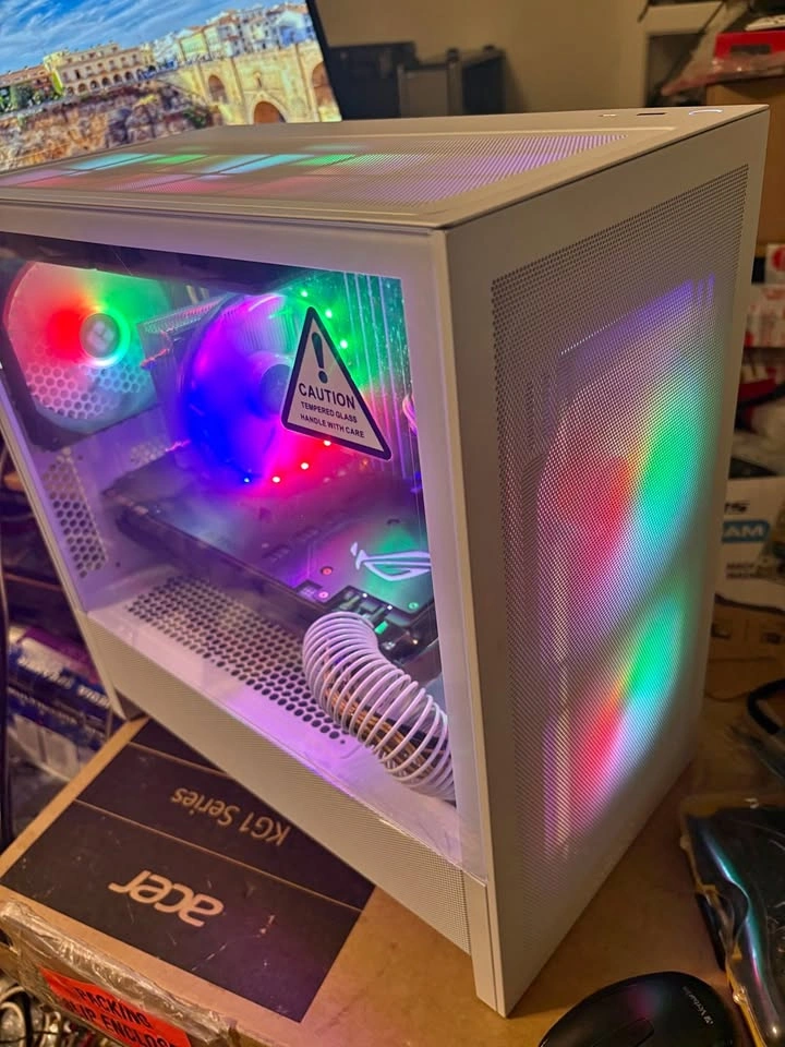 Ryzen 5 3600, GTX 1080 8GB Desktop PC