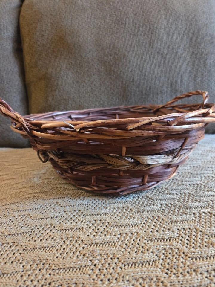 Brown Weaved Circle Basket with Handles - photo 3