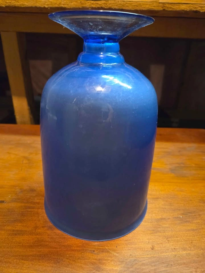 FREE BROKEN Blue Glass Vase for DIY - photo 5