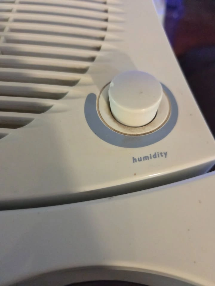 Bionaire Cool Moisture Humidifier - photo 3
