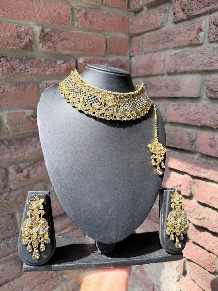 Brand New Indian Choker and Traditional Jewelry Sets - photo 3
