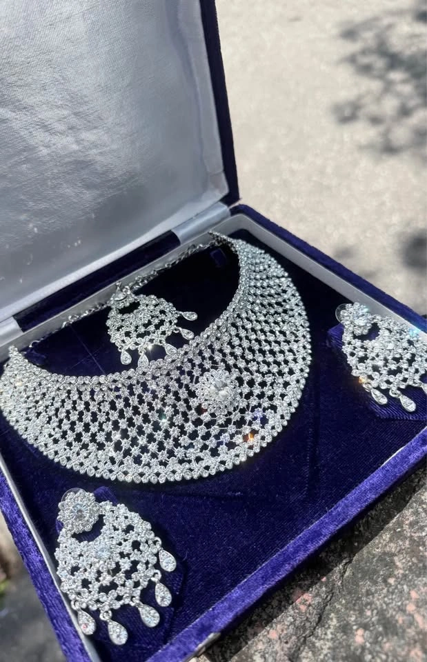 Brand New Indian Choker Sets - photo 2